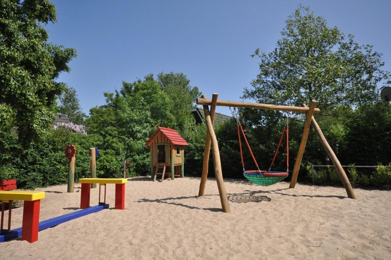 Vakantiehuisje Zeegeluk Vlakbij De Kust Sint Maartensvlotbrug ภายนอก รูปภาพ