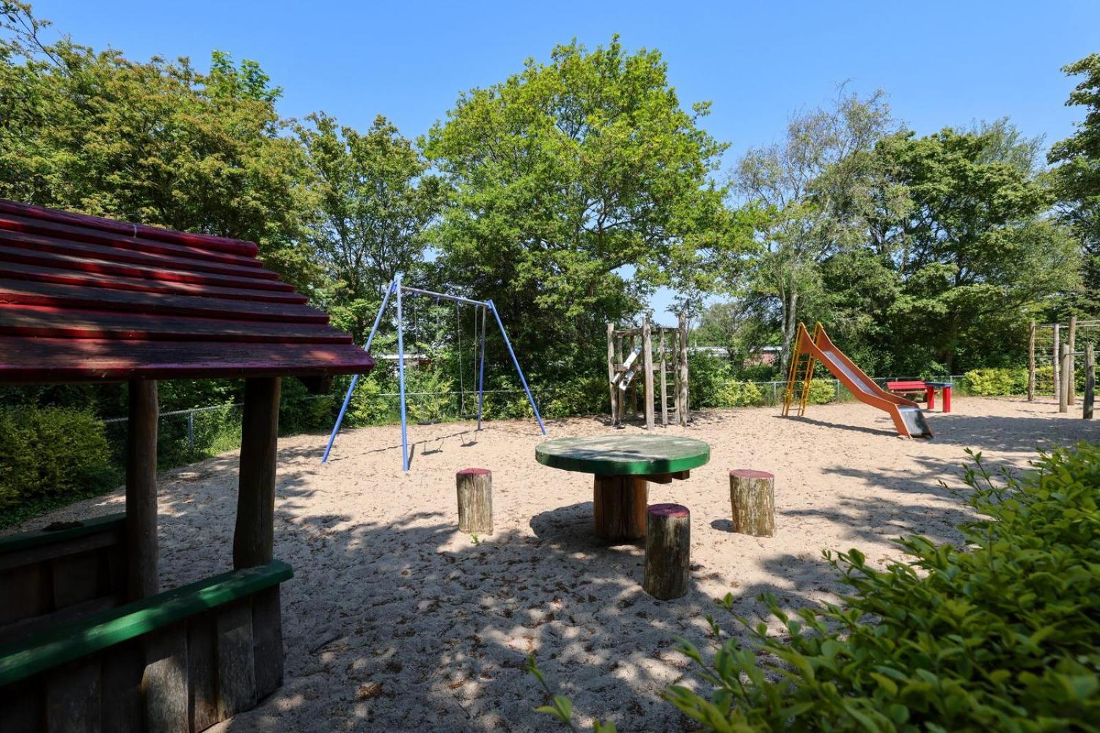 Vakantiehuisje Zeegeluk Vlakbij De Kust Sint Maartensvlotbrug ภายนอก รูปภาพ